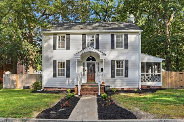 76 Harris RD, Portsmouth, VA 23702