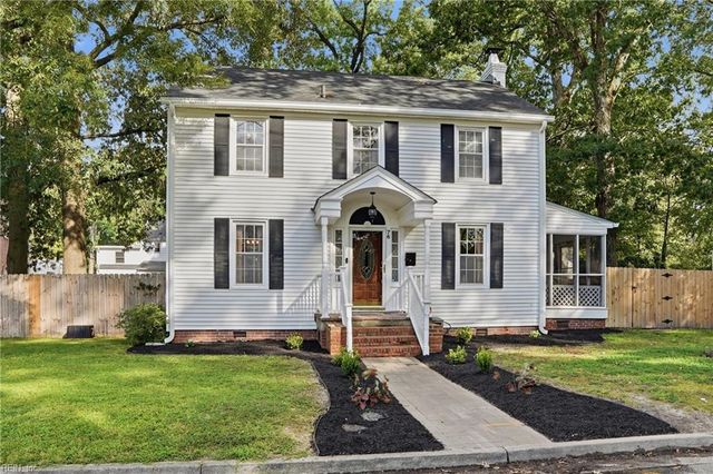 76 Harris RD, Portsmouth, VA 23702