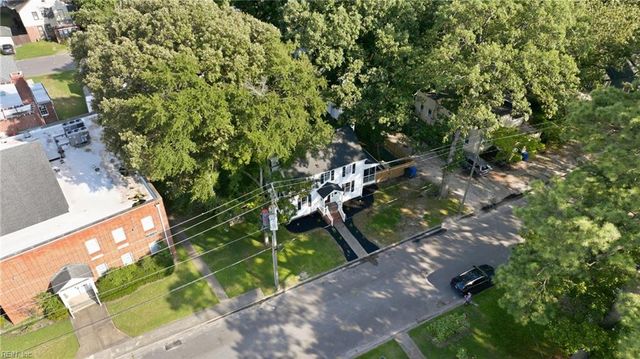 76 Harris RD, Portsmouth, VA 23702