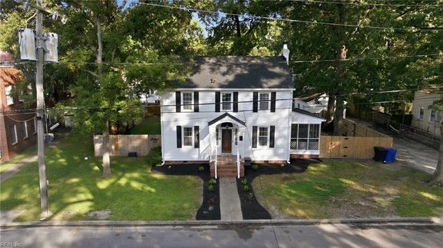 76 Harris RD, Portsmouth, VA 23702