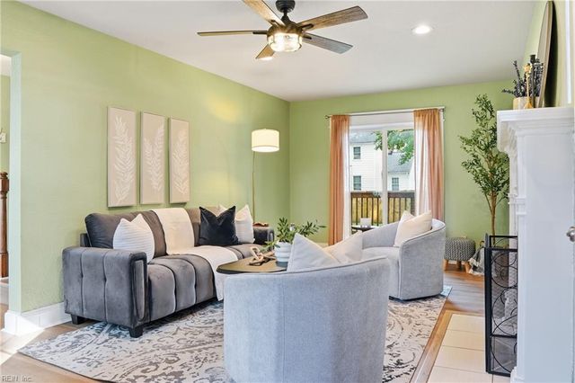 76 Harris RD, Portsmouth, VA 23702