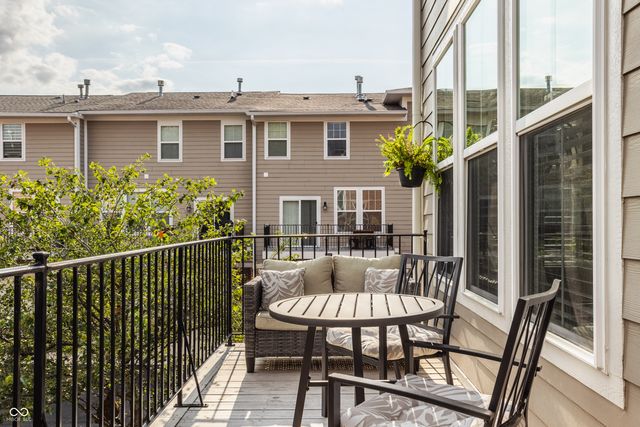 9494 Oakley Drive, Indianapolis, IN 46260