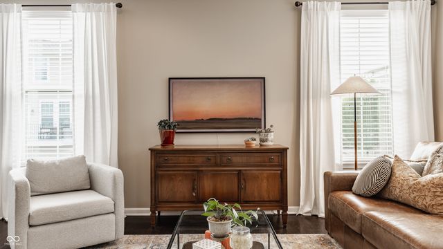 9494 Oakley Drive, Indianapolis, IN 46260