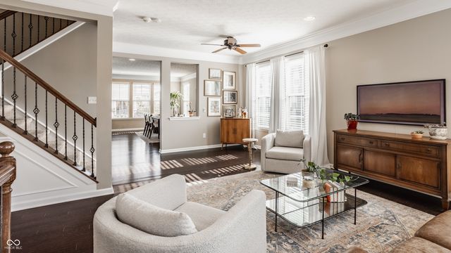 9494 Oakley Drive, Indianapolis, IN 46260