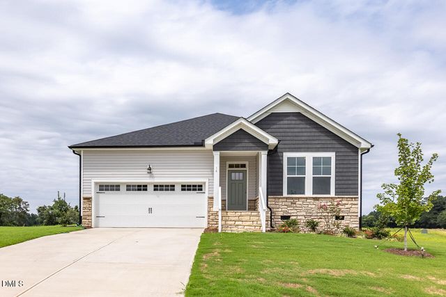428 Brighton Way, Aberdeen, NC 28387