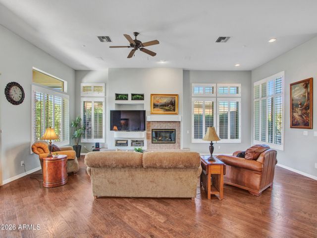 42047 N MOSS SPRINGS Road, Anthem, AZ 85086