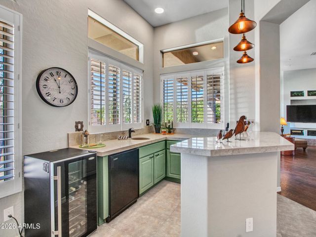 42047 N MOSS SPRINGS Road, Anthem, AZ 85086