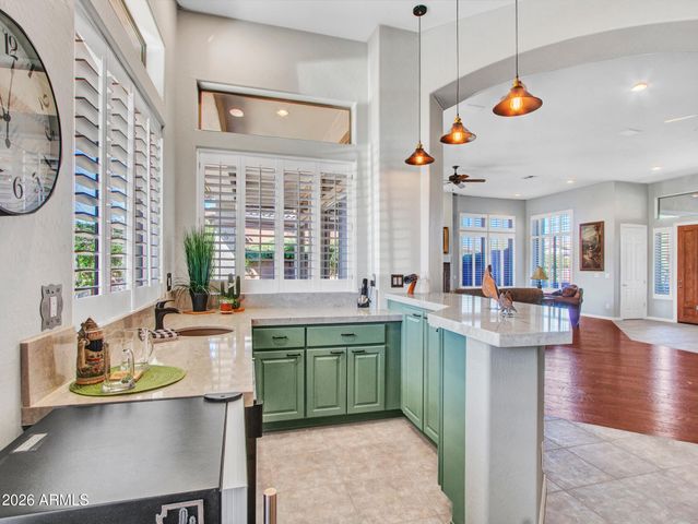 42047 N MOSS SPRINGS Road, Anthem, AZ 85086