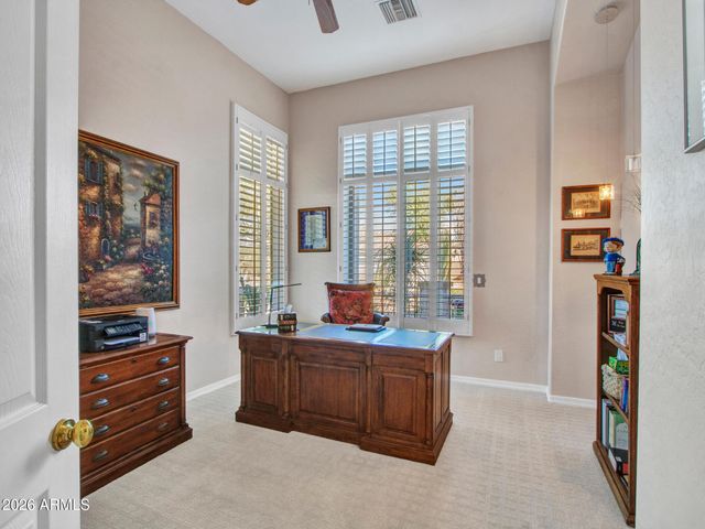 42047 N MOSS SPRINGS Road, Anthem, AZ 85086