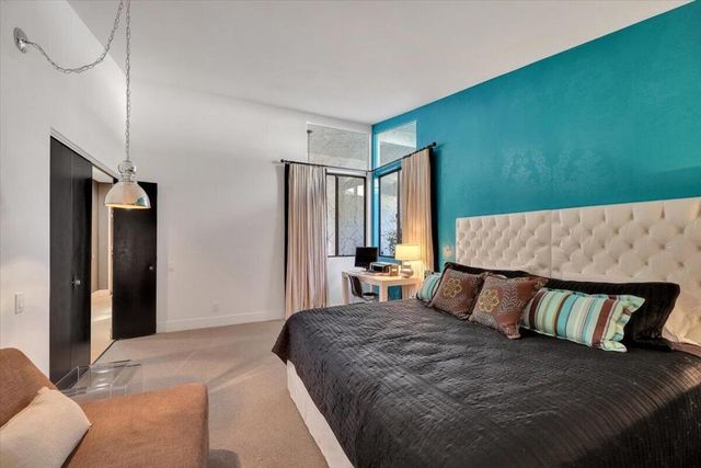 2202 Madrona Drive, Palm Springs, CA 92264