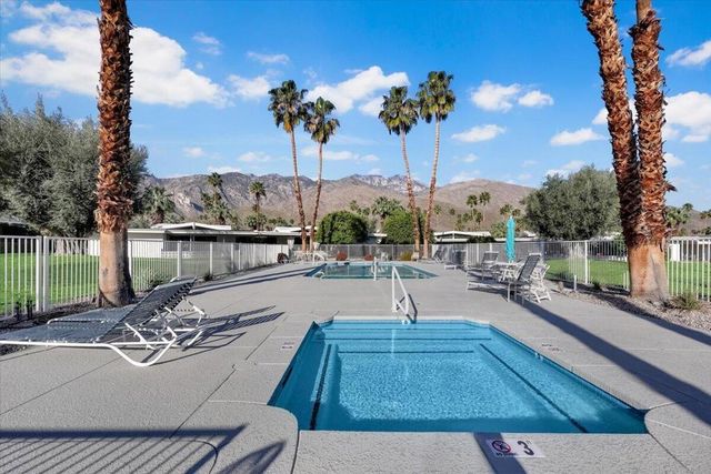 2202 Madrona Drive, Palm Springs, CA 92264