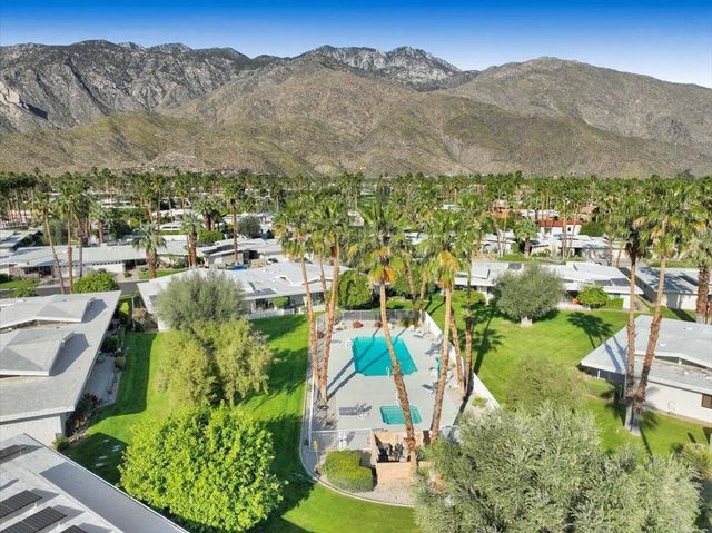 2202 Madrona Drive, Palm Springs, CA 92264