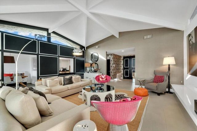 2202 Madrona Drive, Palm Springs, CA 92264