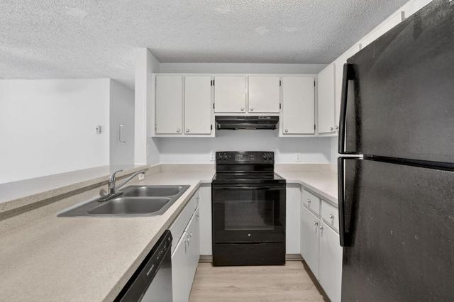 9420 NW 49th Place 13a, Sunrise, FL 33351