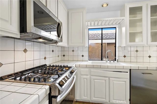 7 Big Dipper Court, Newport Beach, CA 92663