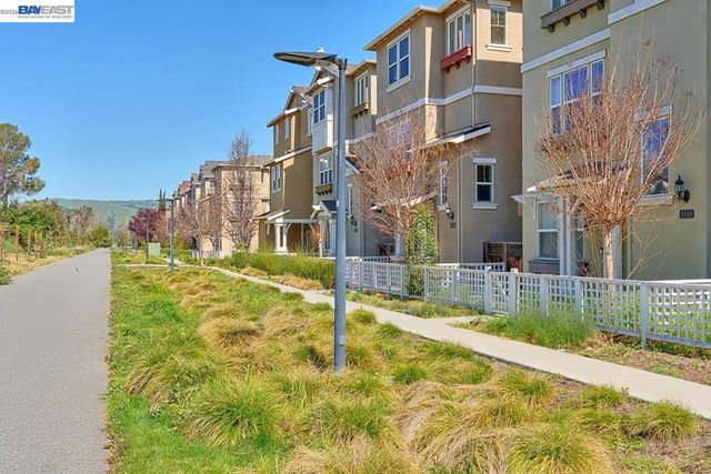 2943 Pescadero Ter, Fremont, CA 94538