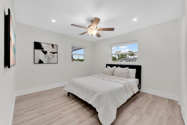 1115 Stillwater Drive, Jupiter, FL 33458