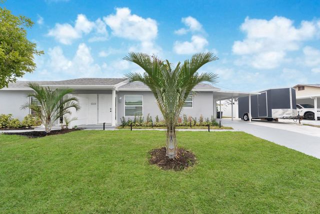 1115 Stillwater Drive, Jupiter, FL 33458