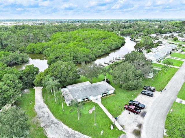 1115 Stillwater Drive, Jupiter, FL 33458