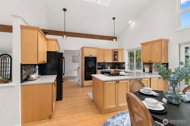 5025 Orvas Court SE, Olympia, WA 98501