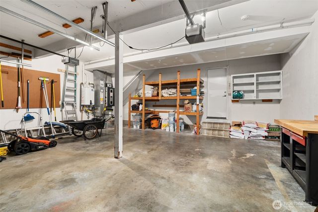 5025 Orvas Court SE, Olympia, WA 98501