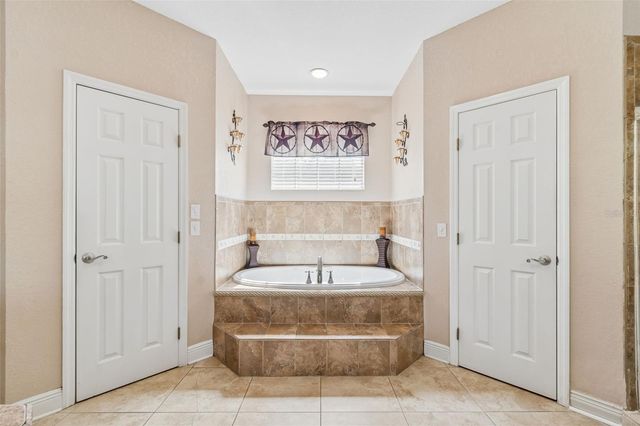 35400 LAKE RAY DRIVE, Dade City, FL 33525