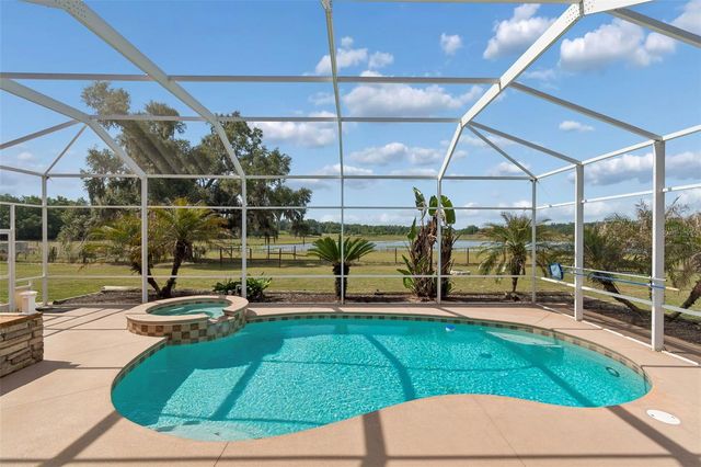 35400 LAKE RAY DRIVE, Dade City, FL 33525