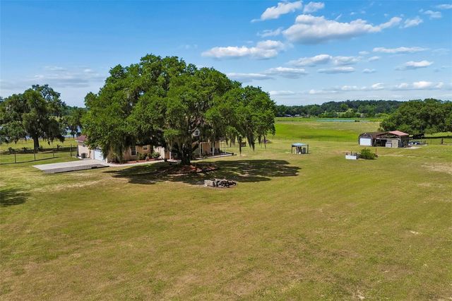 35400 LAKE RAY DRIVE, Dade City, FL 33525