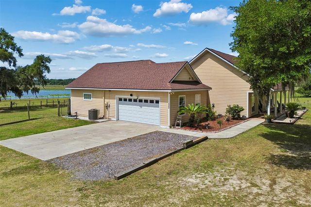 35400 LAKE RAY DRIVE, Dade City, FL 33525