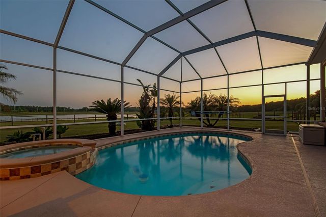 35400 LAKE RAY DRIVE, Dade City, FL 33525