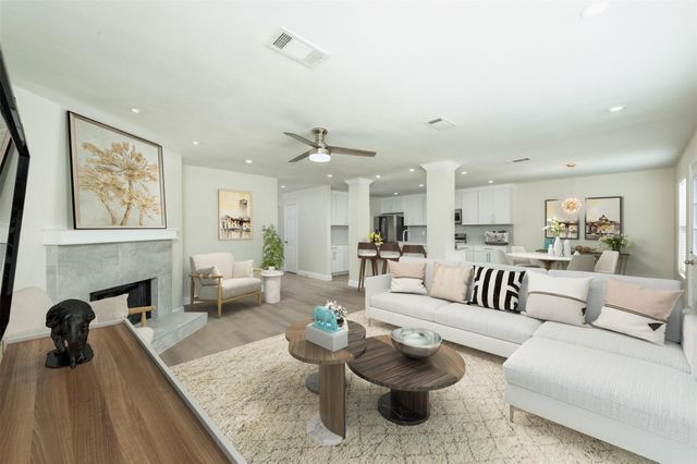 922 White Dove Drive, Arlington, TX 76017