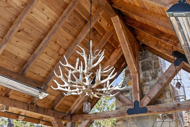 185 Gnome Trail, Lookout Mountain, GA 30750