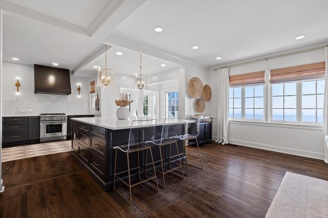 185 Gnome Trail, Lookout Mountain, GA 30750