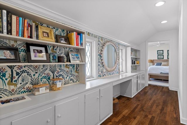 185 Gnome Trail, Lookout Mountain, GA 30750