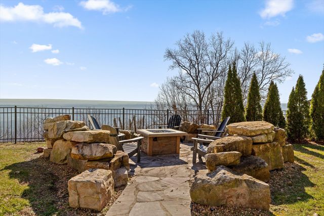 185 Gnome Trail, Lookout Mountain, GA 30750