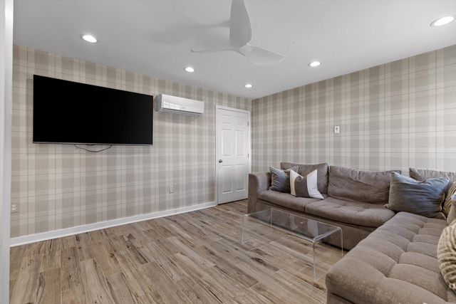 185 Gnome Trail, Lookout Mountain, GA 30750