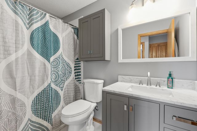 1315 Oakwood Lane, Hanover, MN 55341