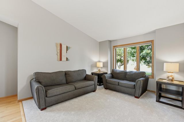1315 Oakwood Lane, Hanover, MN 55341