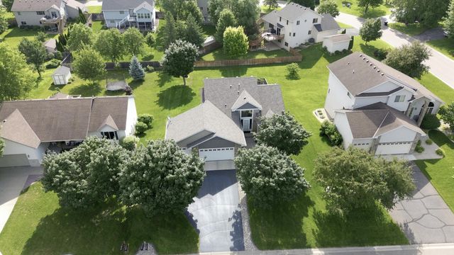 1315 Oakwood Lane, Hanover, MN 55341