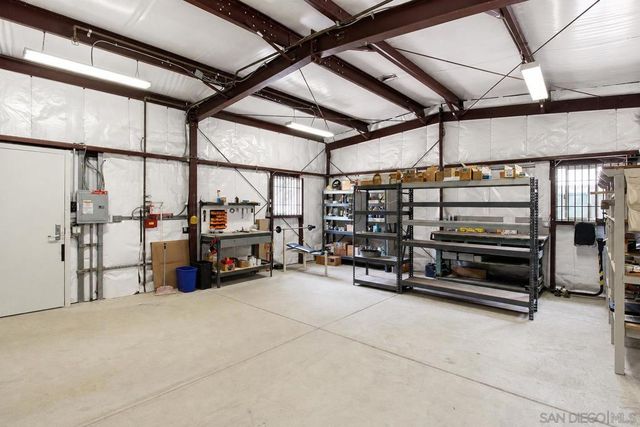 14388 Highland Valley, Escondido, CA 92025