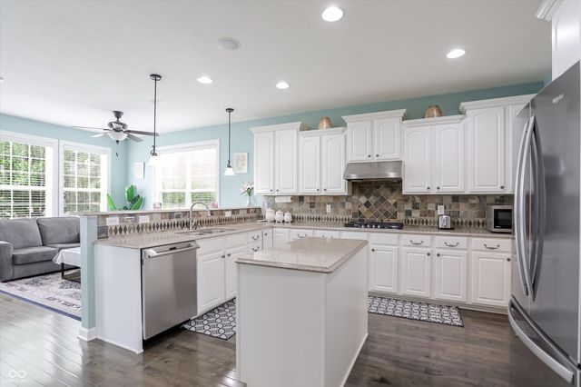 1197 Lucca Drive, Greenwood, IN 46143