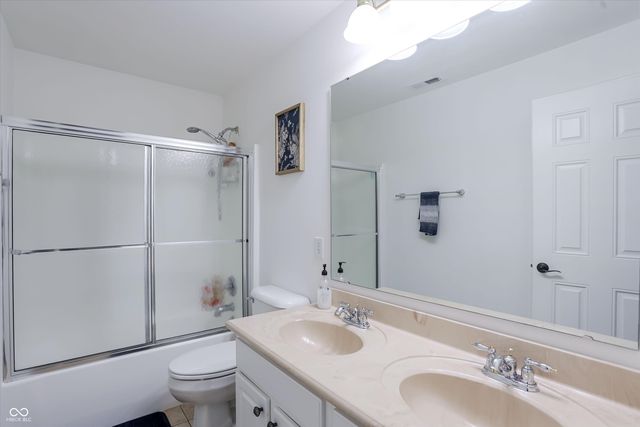 1197 Lucca Drive, Greenwood, IN 46143