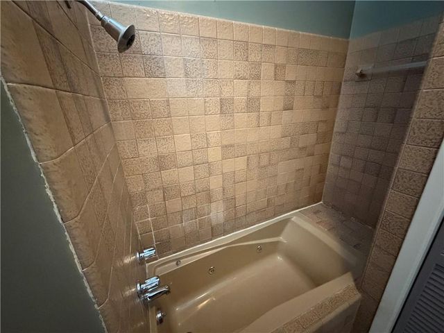 2322 JACKSON Street, Alexandria, LA 71301