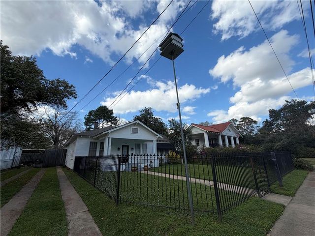 2322 JACKSON Street, Alexandria, LA 71301