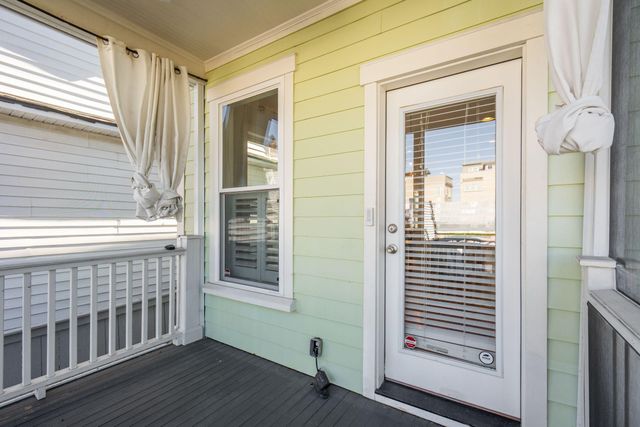 194 Fishburne Street, Charleston, SC 29403