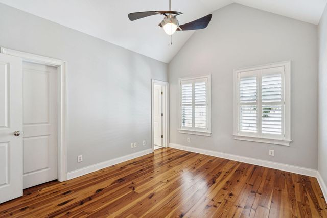 194 Fishburne Street, Charleston, SC 29403