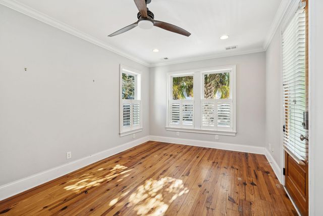 194 Fishburne Street, Charleston, SC 29403