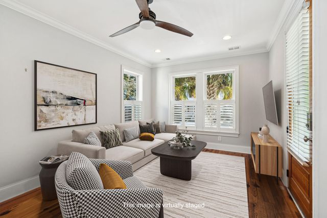 194 Fishburne Street, Charleston, SC 29403