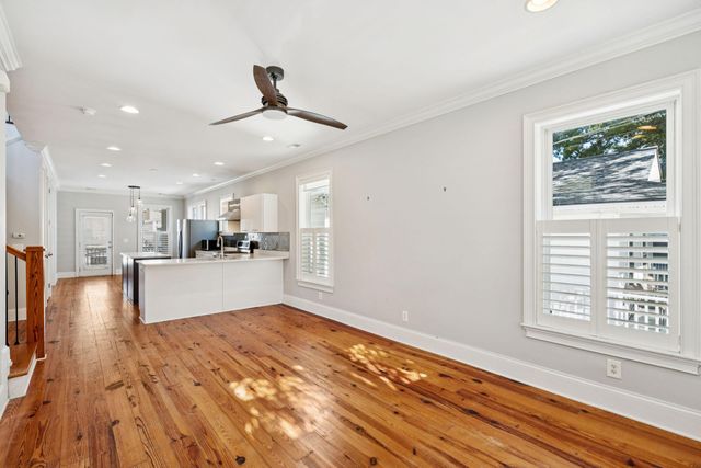 194 Fishburne Street, Charleston, SC 29403