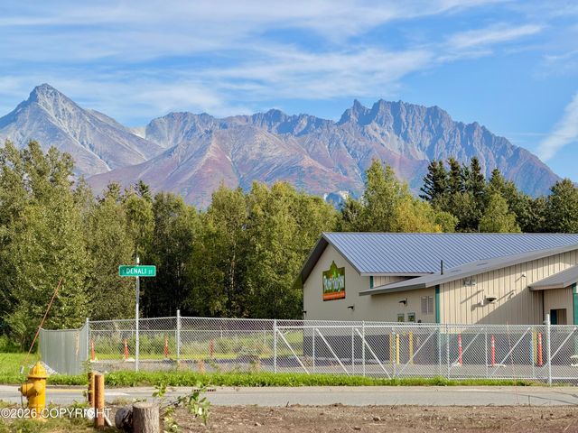 340 E Arctic Avenue, Palmer, AK 99645